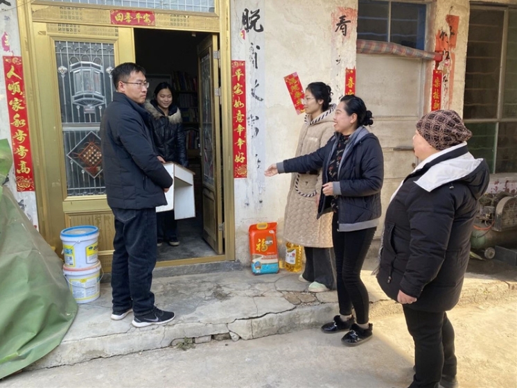 网投官网开展冬日走访暖心活动