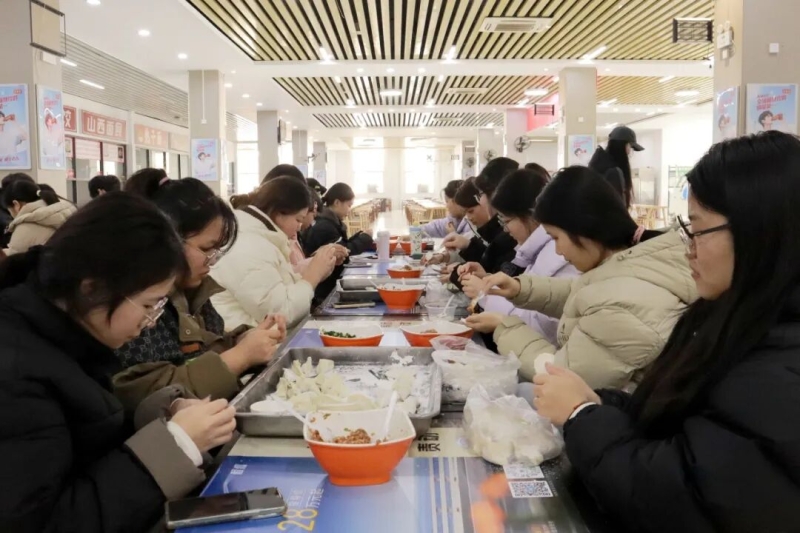 【团委】网投官网学生会开展“寻味冬至，传承习俗”包饺子活动
