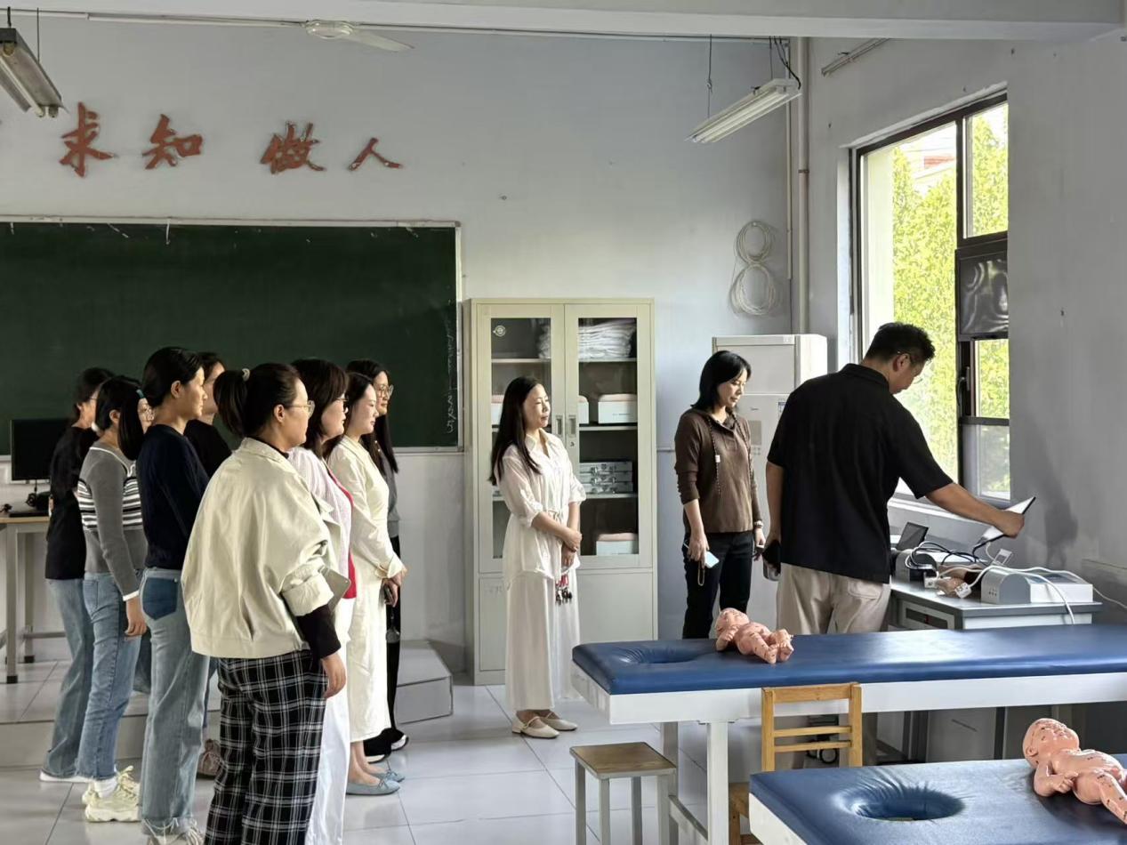 安全排查丨实训基地管理处开展十一节假日前实验室安全隐患排查