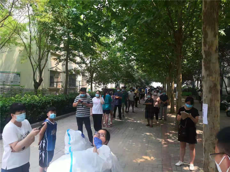 网投官网开展在校教职工核酸检测