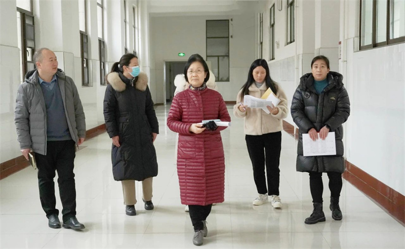 网投官网开展新学期第一天教学检查