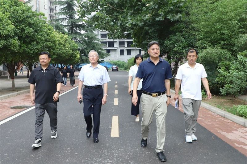 网投官网开展校园安全检查工作