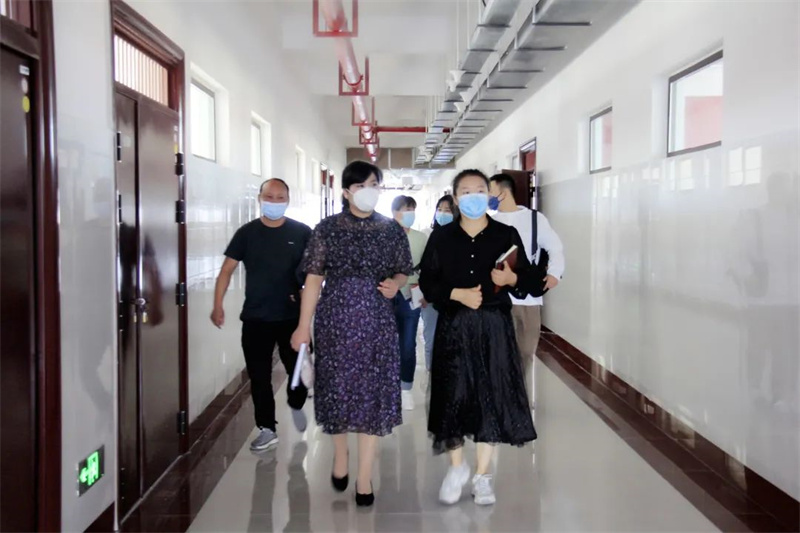 网投官网新密校区开展新学期线下首日教学检查