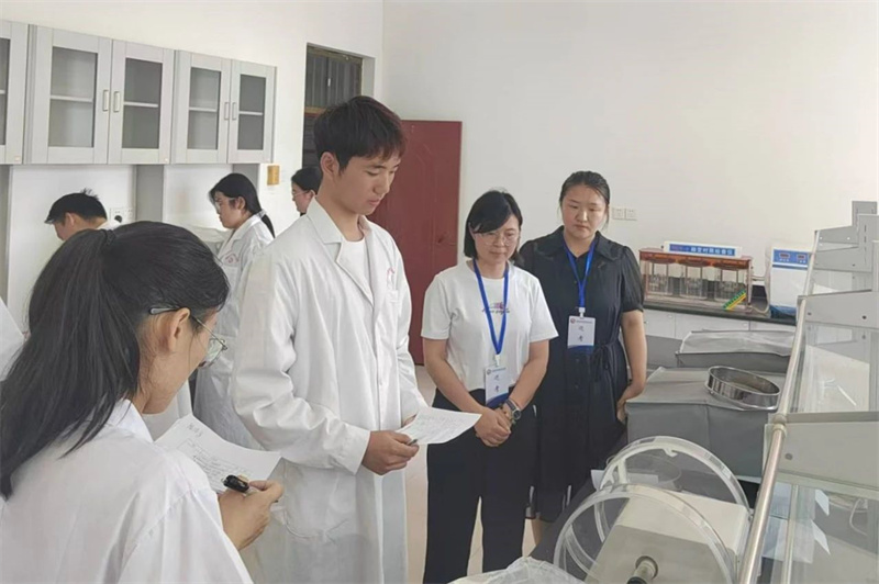 【医学技术系】网投官网医学技术系举办第一届药品质量检测技能大赛